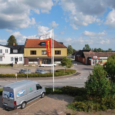 Svea Hotell, Vollsjoe Exterior photo
